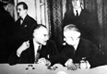 İstanbul Dolmabahçede 3 ncü Türk Dil Kurultayında İsmet İnönü ile, 1936